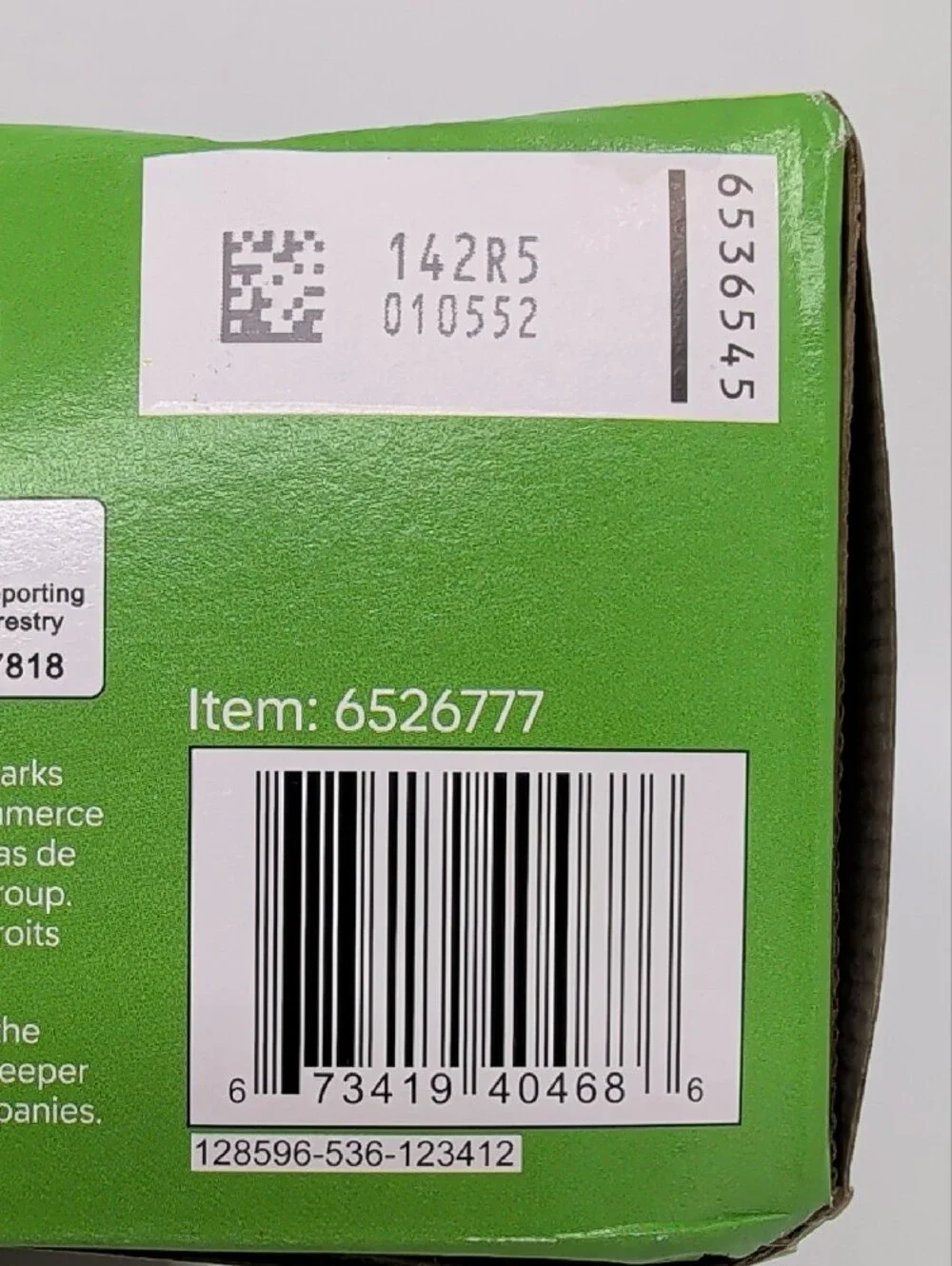 LEGO 21268 Minecraft The Baby Pig House, Sealed but Dented Box
